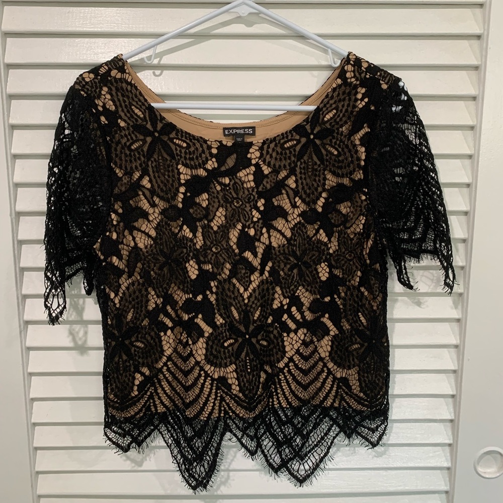 NWOT Medium EXPRESS women’s blouse